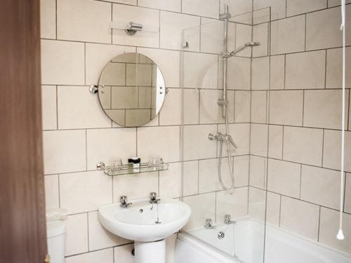 The Crewe Arms Hotel Extérieur photo