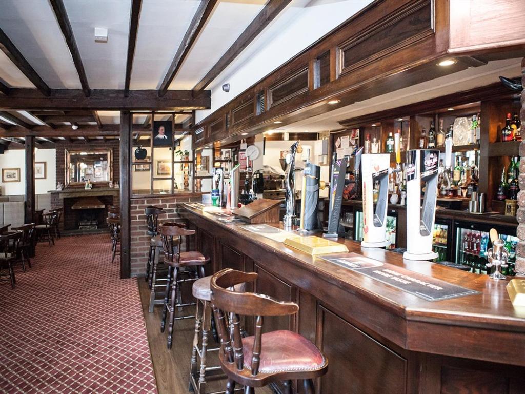 The Crewe Arms Hotel Extérieur photo